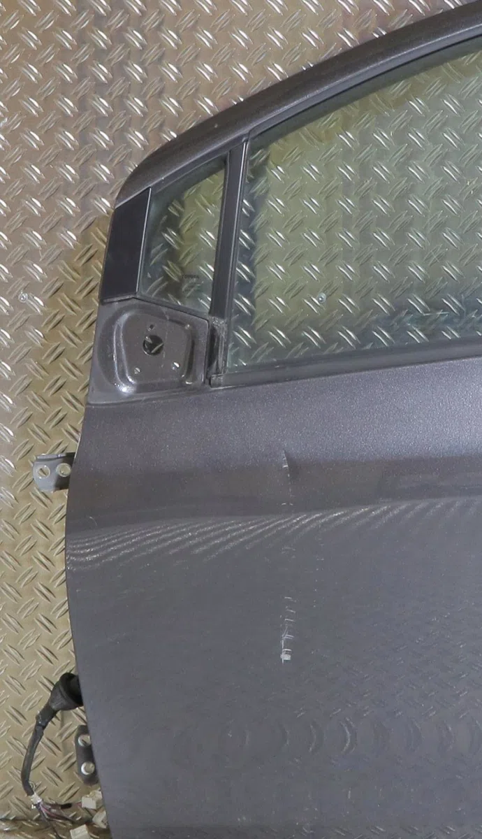 Porte avant gauche Toyota YARIS (_P9_) 1.33 vvt-i (nsp90_) (2008-2011) occasion