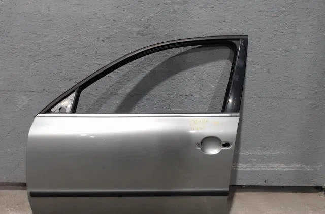 Porte avant gauche VOLKSWAGEN PASSAT 4 PASSAT 4 PHASE 2 occasion