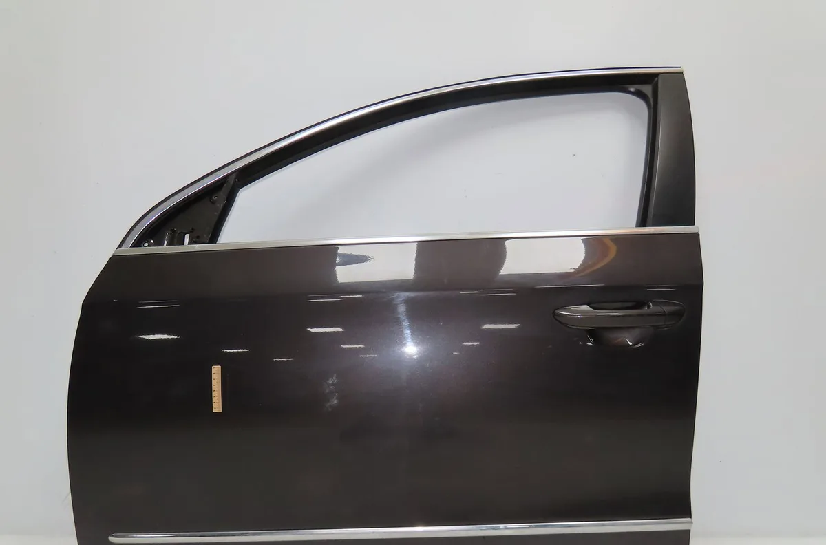Porte avant gauche Volkswagen PASSAT B7 (362) 2.0 tdi (2010-2014) occasion