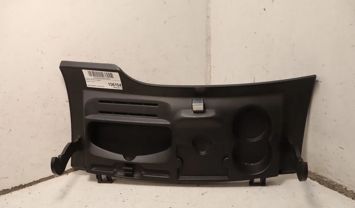 Porte boite a gants Peugeot 206 (2L_, 2M_) 1.4 hdi eco 70 (2009-2013) 5 portes occasion
