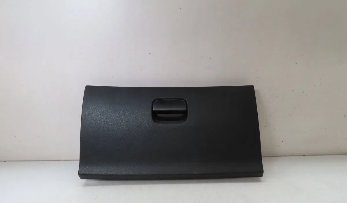 Porte boite a gants Peugeot 308 SW I (4E_, 4H_) 2.0 hdi (2007-2012) occasion