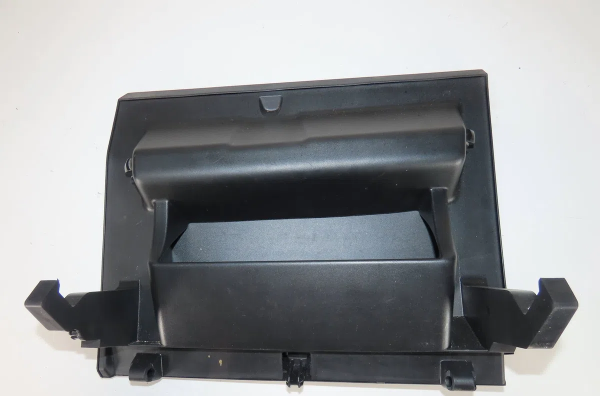 Porte boite a gants Renault CLIO V (B7_) 1.5 blue dci 100 (b7ad) (2021) occasion