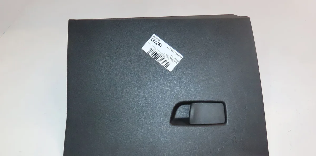 Porte boite a gants Renault CLIO V (B7_) Tce 90 (b7mt) (2020) occasion