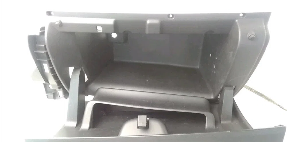 Porte boite a gants Renault TRAFIC III Camionnette (FG_) 2.0 dci 120 (fgmn) (2019) occasion