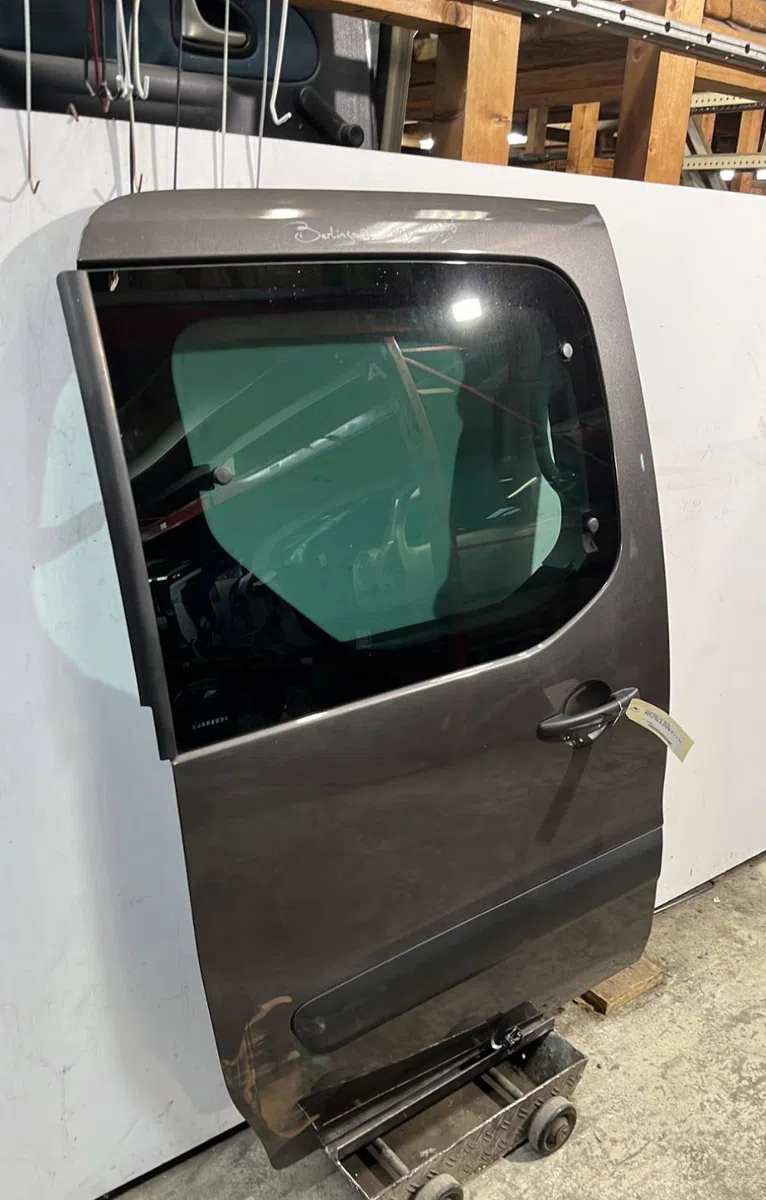 Porte coulissante d Citroen BERLINGO MULTISPACE (B9) 1.2 puretech 110 (2016) occasion