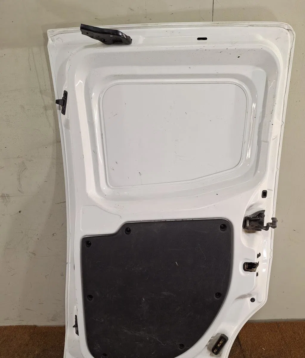 Porte coulissante d Fiat FIORINO Camionnette-Monospace (225_) 1.4 (225axa1a, 225bxa1a) (2009) occasion