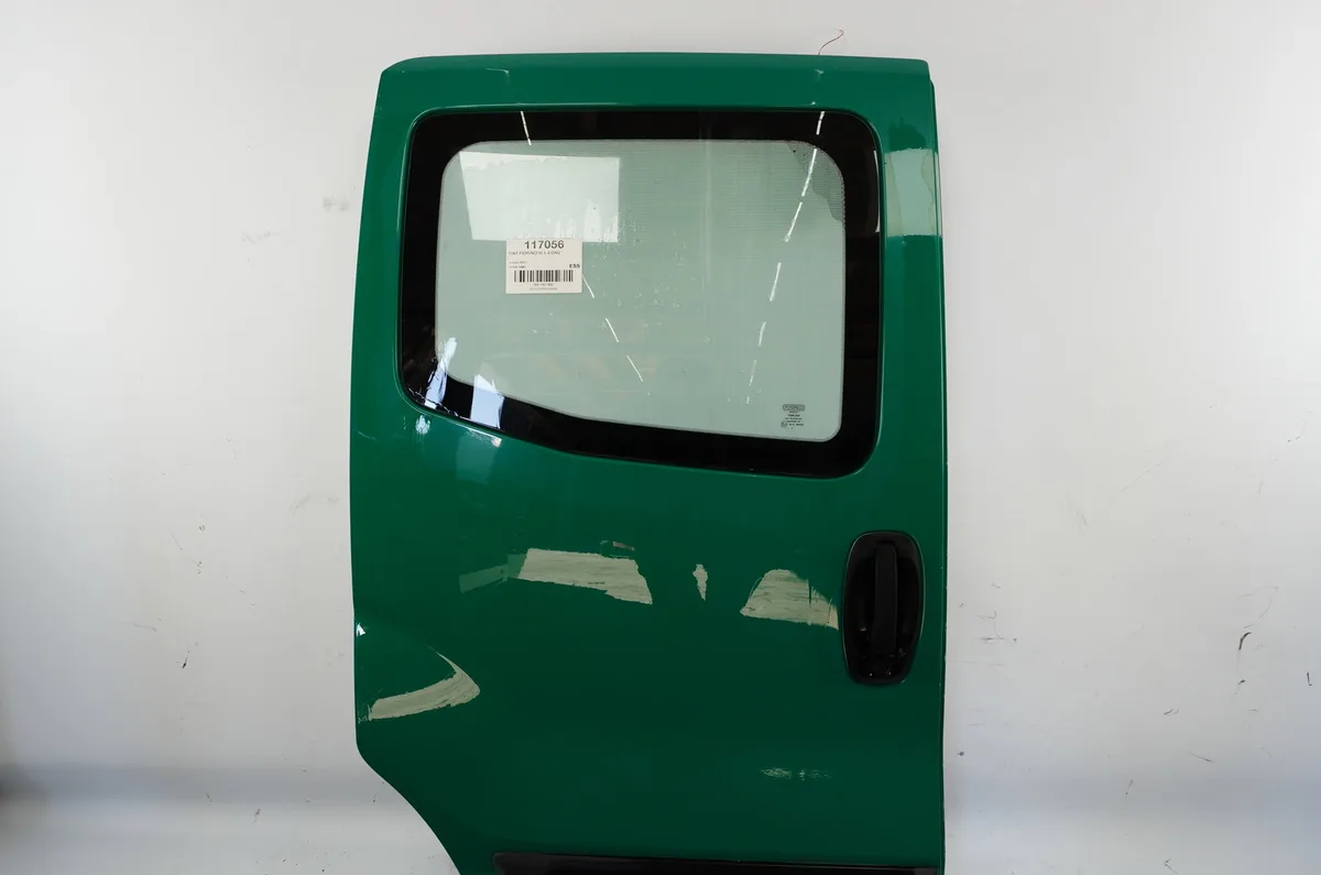 Porte coulissante d Fiat FIORINO Camionnette-Monospace (225_) 1.4 natural power (225bxc1a, 225axc1a) (2008) occasion
