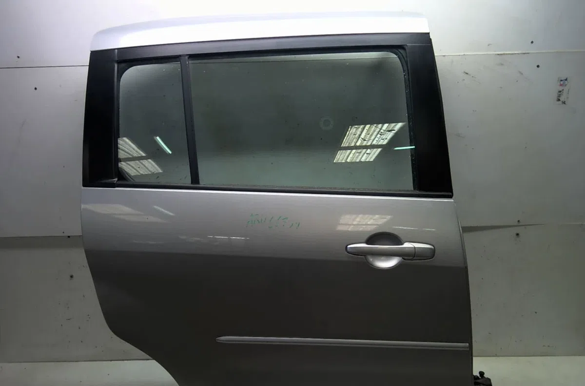 Porte coulissante d Mazda 5 (CR19) 2.0 cd (cr19) (2005-2010) occasion