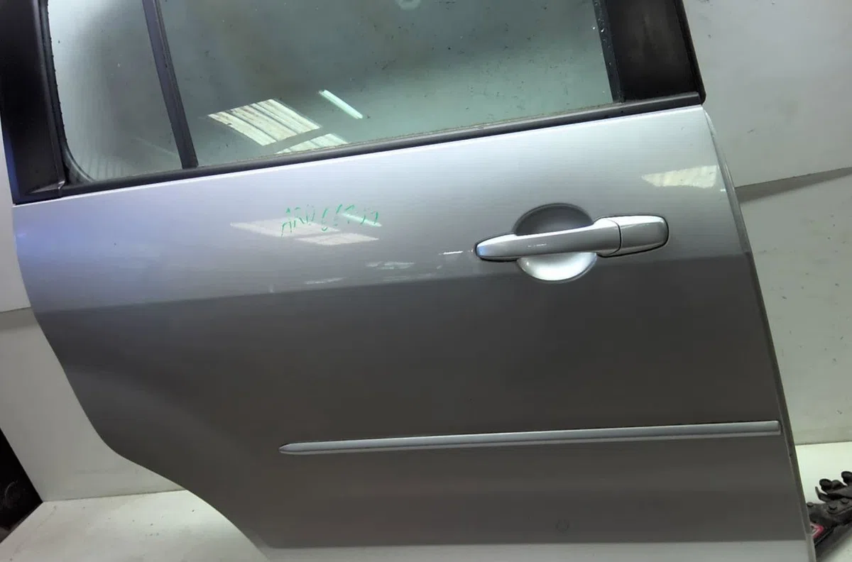 Porte coulissante d Mazda 5 (CR19) 2.0 cd (cr19) (2005-2010) occasion