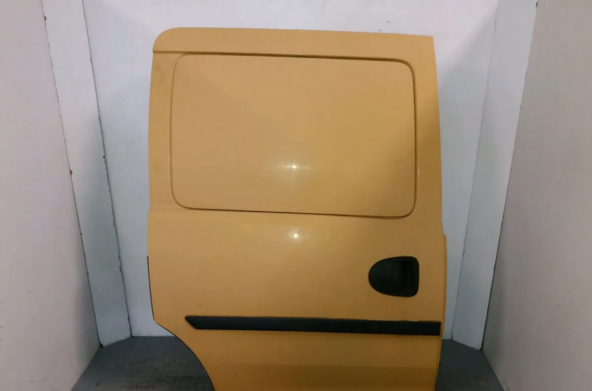 Porte coulissante d Opel COMBO Camionnette-Monospace 1.7 cdti 16v (2004) occasion