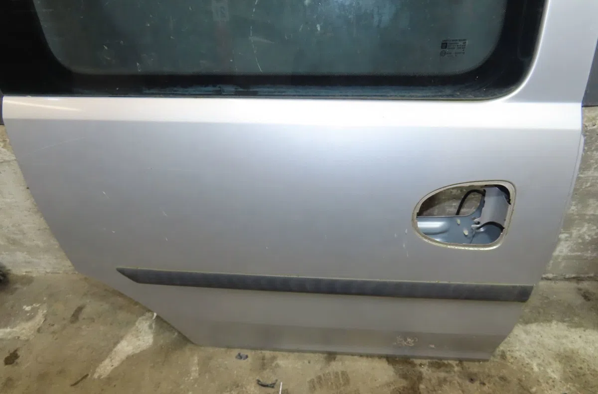 Porte coulissante d Opel COMBO Tour 1.7 dti 16v (2001-2004) occasion