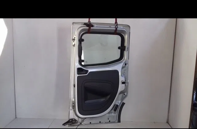Porte coulissante d Peugeot BIPPER TEPEE 1.4 hdi (2008) occasion