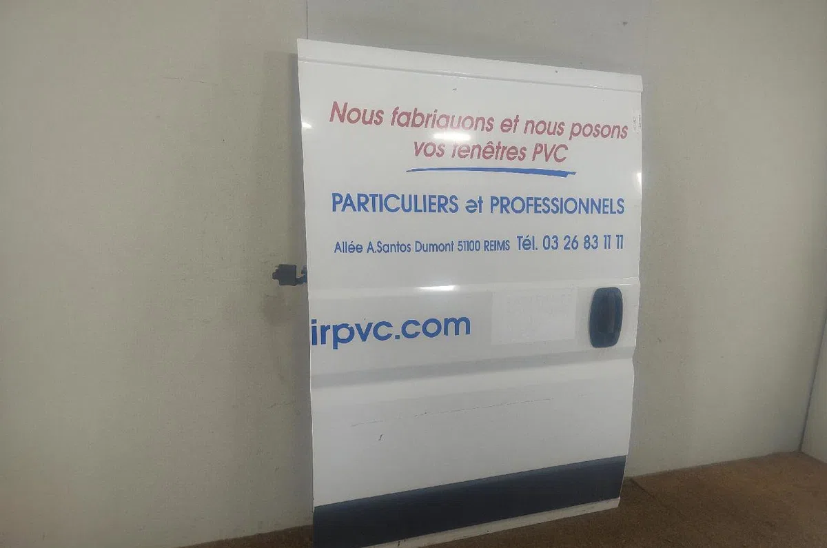 Porte coulissante d Peugeot BOXER Camionnette 2.2 hdi 110 (2011) occasion