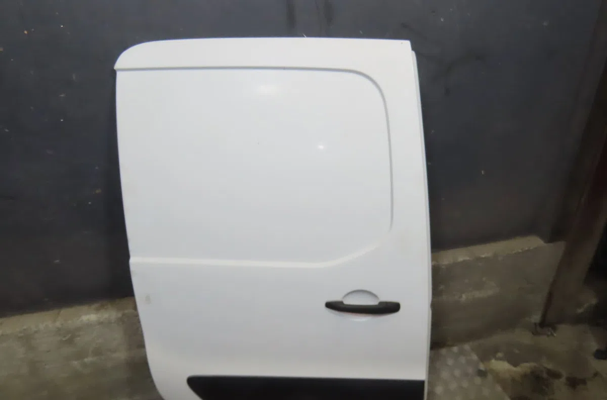 Porte coulissante d Peugeot PARTNER Camionnette-Monospace 1.6 hdi 16v (2008) occasion