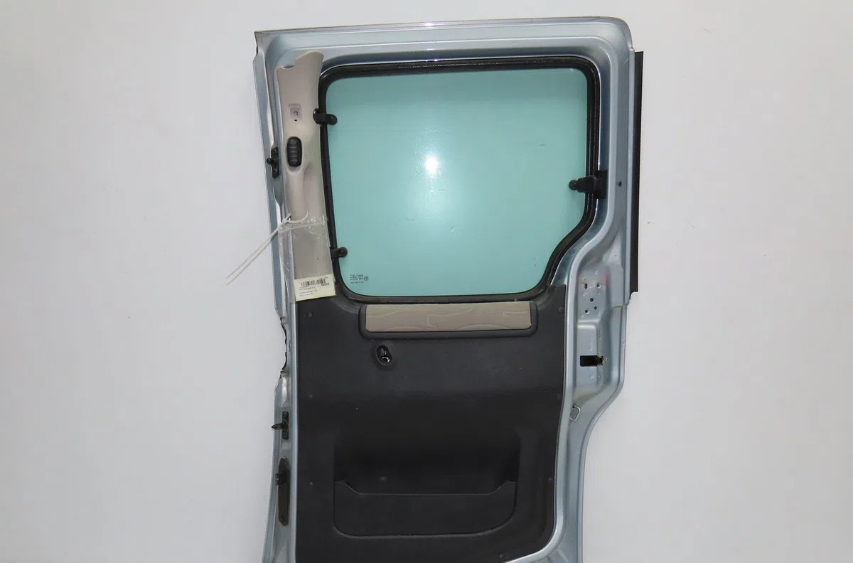 Porte coulissante d Peugeot PARTNER Monospace (5_, G_) 1.9 d (1999-2008) 4 portes occasion