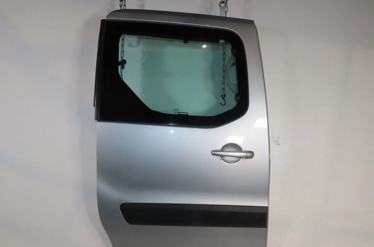 Porte coulissante d Peugeot PARTNER TEPEE 1.6 hdi 75 (16v) (2008) occasion