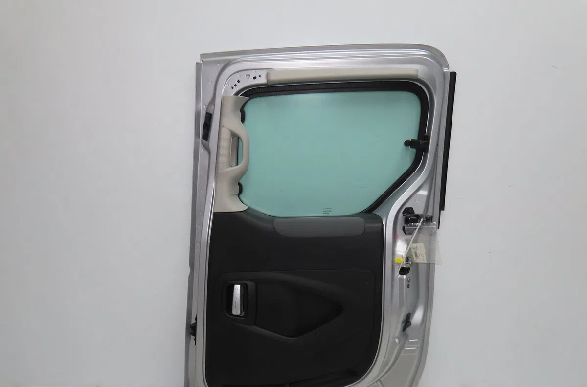 Porte coulissante d Peugeot PARTNER TEPEE 1.6 vti (2008) occasion