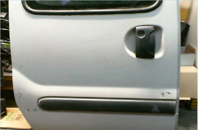 Porte coulissante d Renault KANGOO Express (FC0-1_) 1.2 (fc01, fc0a, fc0f) (1997) occasion