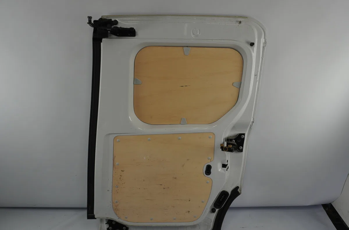 Porte coulissante d Renault KANGOO III Camionnette-Monospace 1.5 blue dci 95 (fjab) (2021) occasion