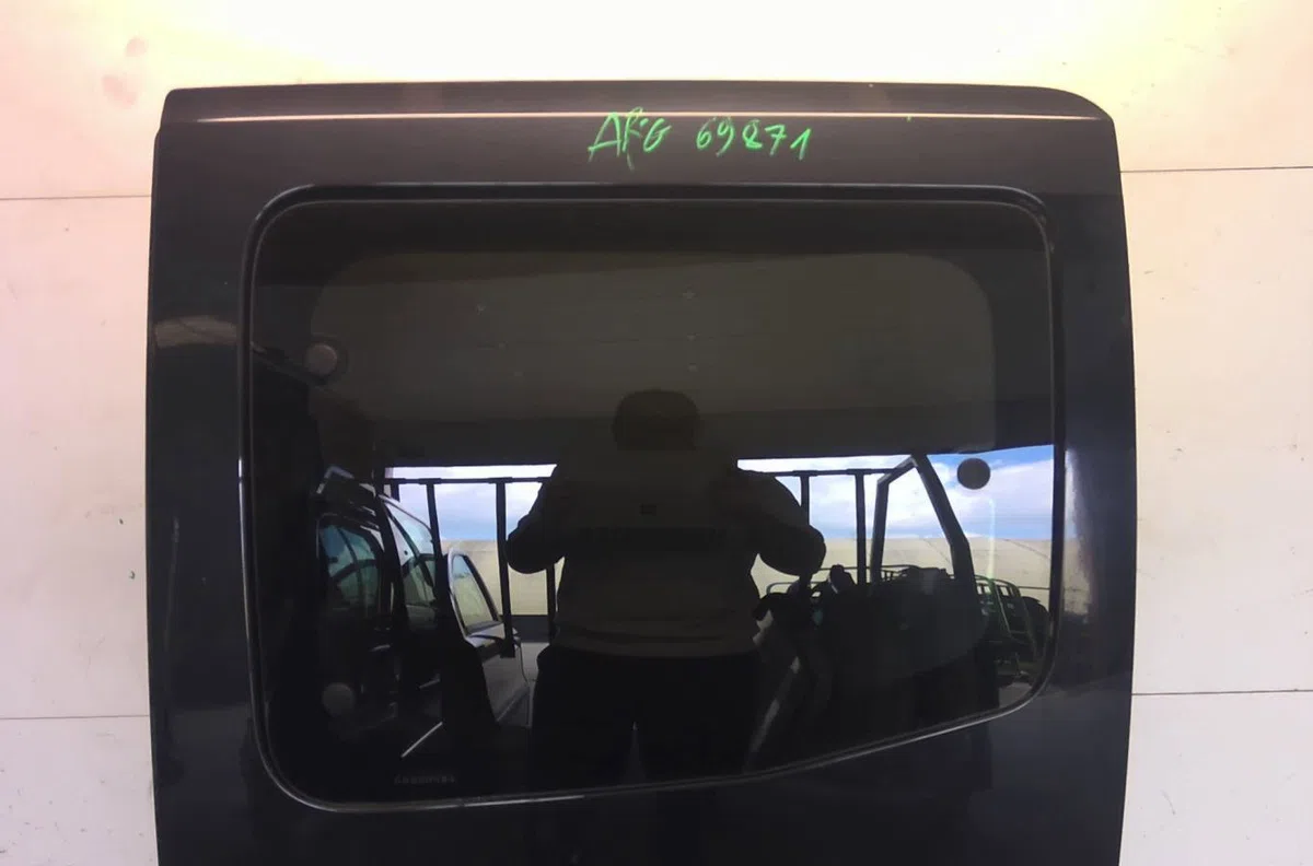 Porte coulissante g Citroen NEMO Monospace 1.3 hdi 75 (2010) occasion