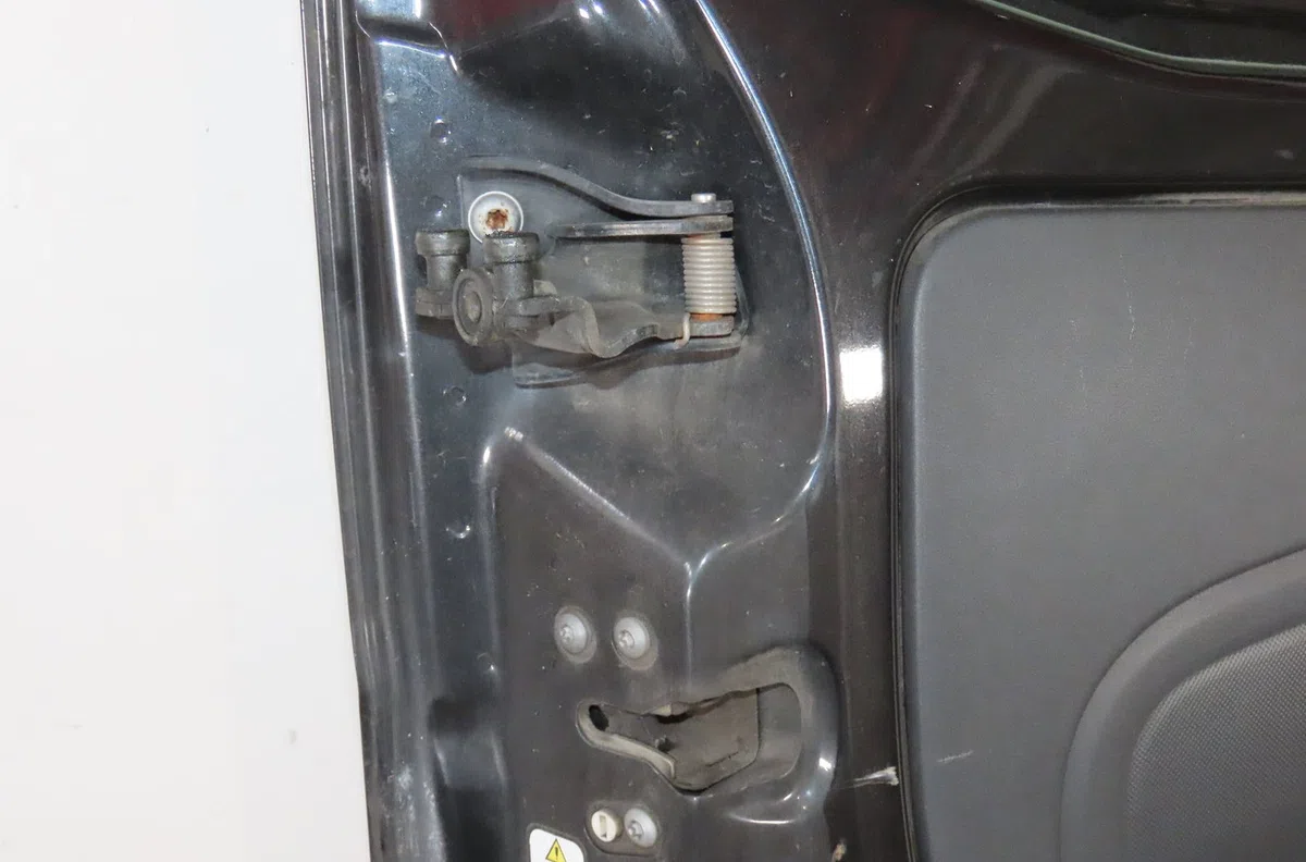 Porte coulissante g Citroen NEMO Monospace 1.4 hdi (2009) 5 portes occasion