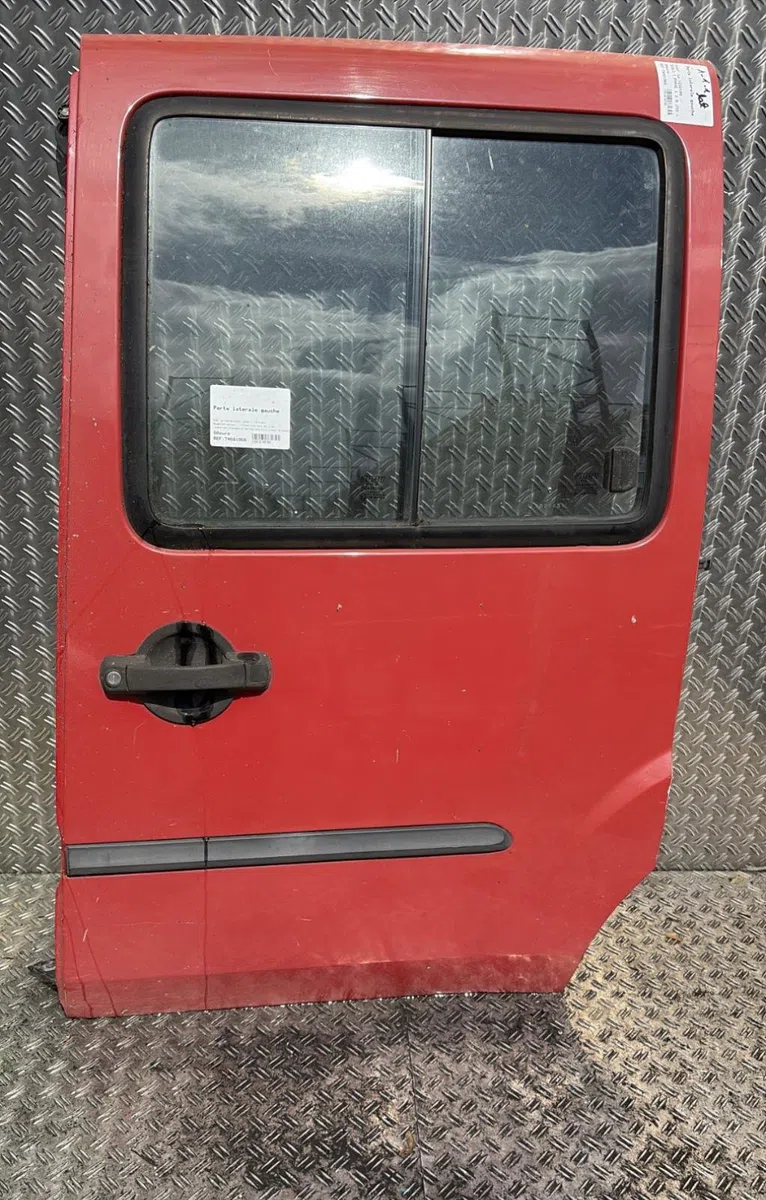 Porte coulissante g Fiat DOBLO Monospace (119_, 223_) 1.9 d (223axb1a) (2001) occasion