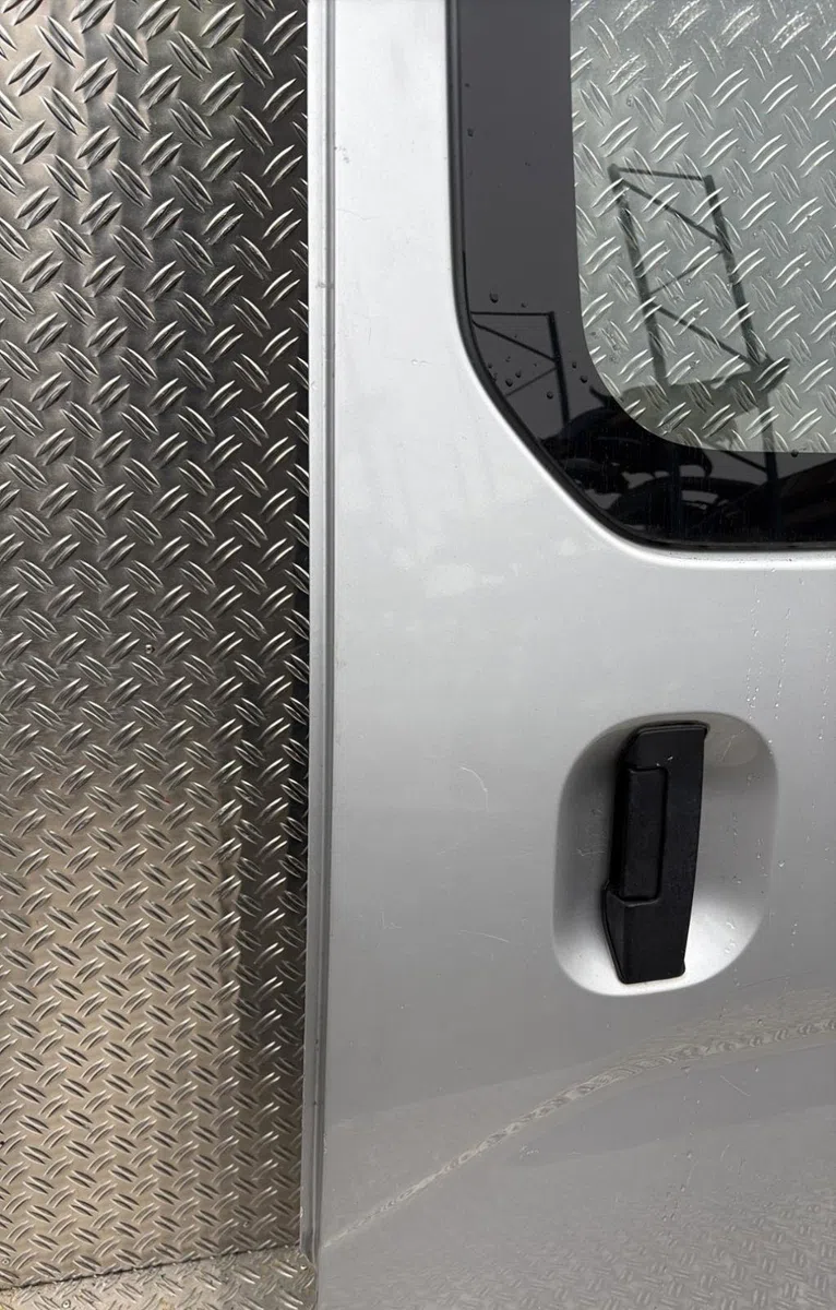 Porte coulissante g Nissan NV200 Camionnette 1.5 dci 110 (m20, m20m) (2011) occasion