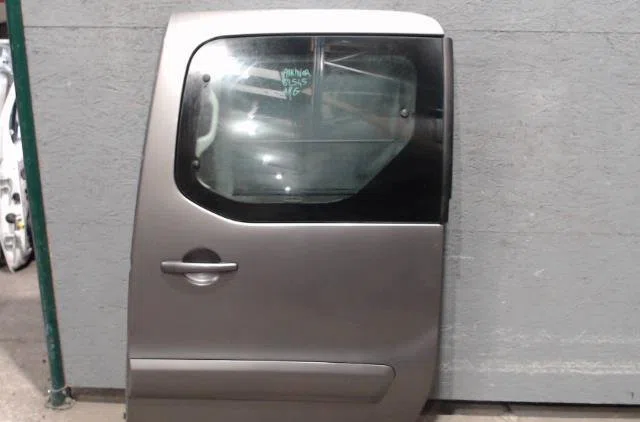 Porte coulissante g PEUGEOT PARTNER 2  PARTNER 2 PHASE 1 occasion