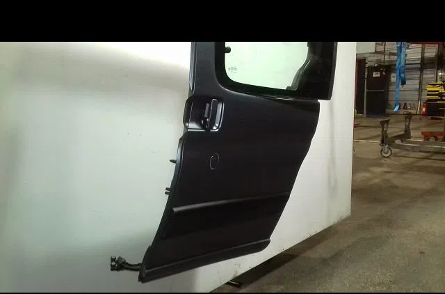 Porte coulissante g Peugeot PARTNER Monospace (5_, G_) 1.4 (1996-2015) occasion