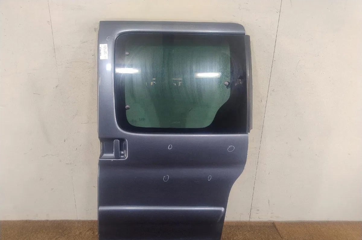 Porte coulissante g Peugeot PARTNER Monospace (5_, G_) 1.6 hdi 75 (2005-2008) 4 portes occasion