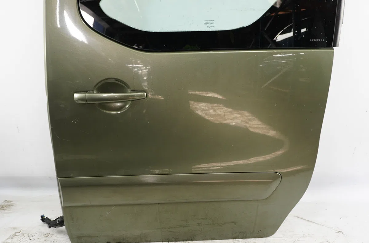 Porte coulissante g Peugeot PARTNER Monospace (5_, G_) 1.6 hdi 90 (2005-2015) occasion