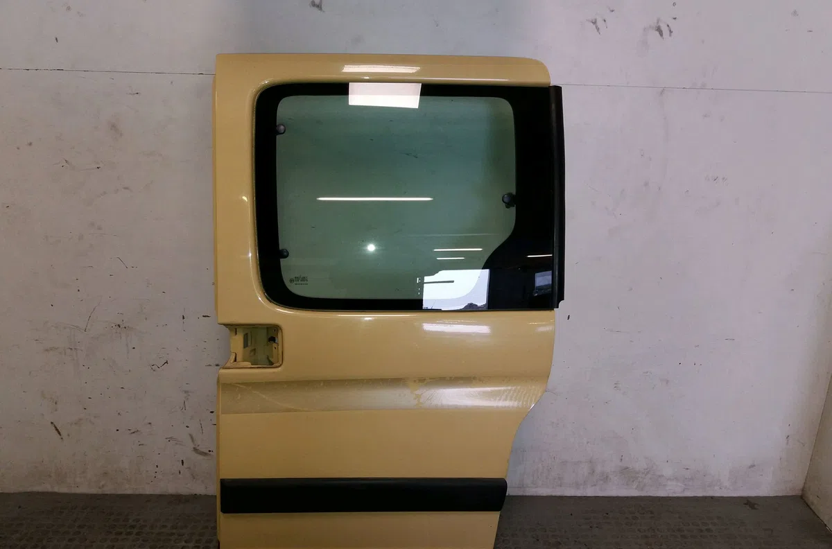 Porte coulissante g Peugeot PARTNER Monospace (5_, G_) 2.0 hdi (2000-2008) 3 portes occasion