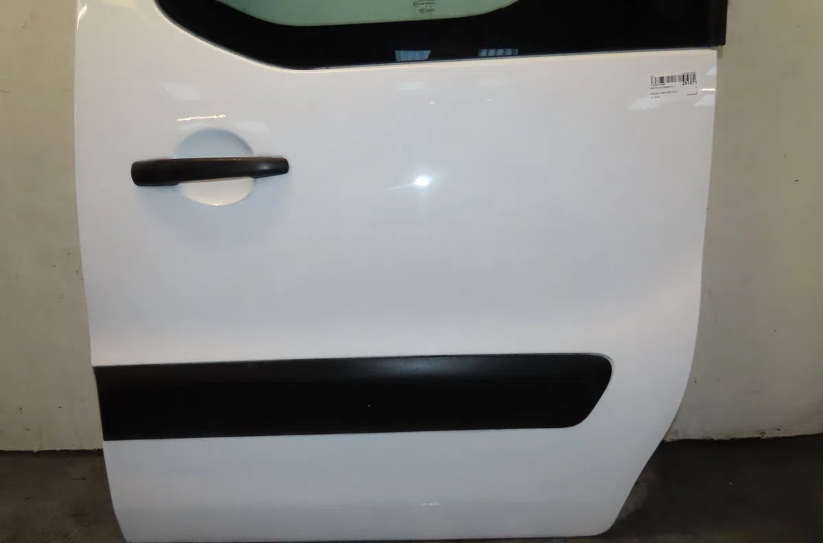 Porte coulissante g Peugeot PARTNER TEPEE 1.2 thp (2016) occasion