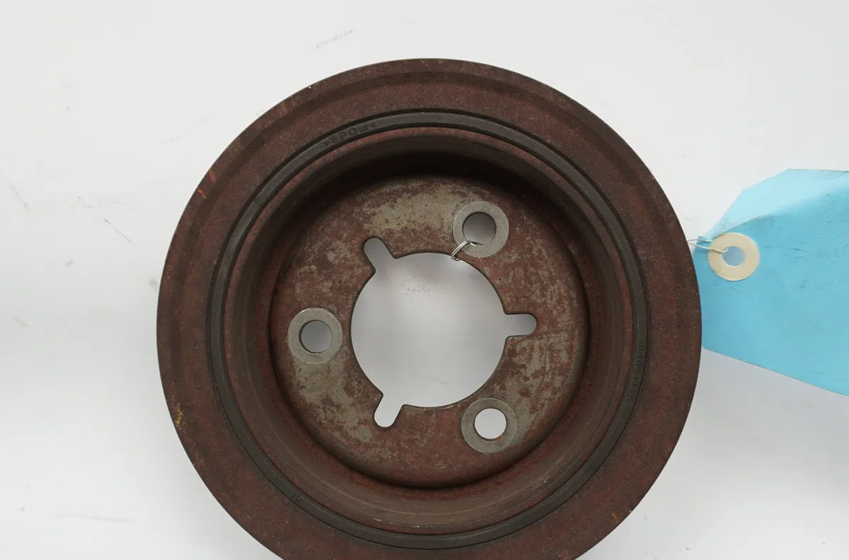 Poulie de vilebrequin Peugeot 206 3-5 portes (2A-C) 1.4 i (1998-2012) 3 portes occasion