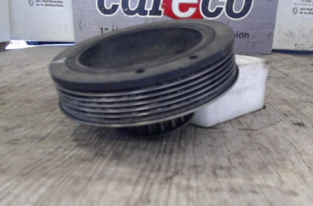 Poulie de vilebrequin RENAULT CLIO 2  CLIO 2 PHASE 1 occasion