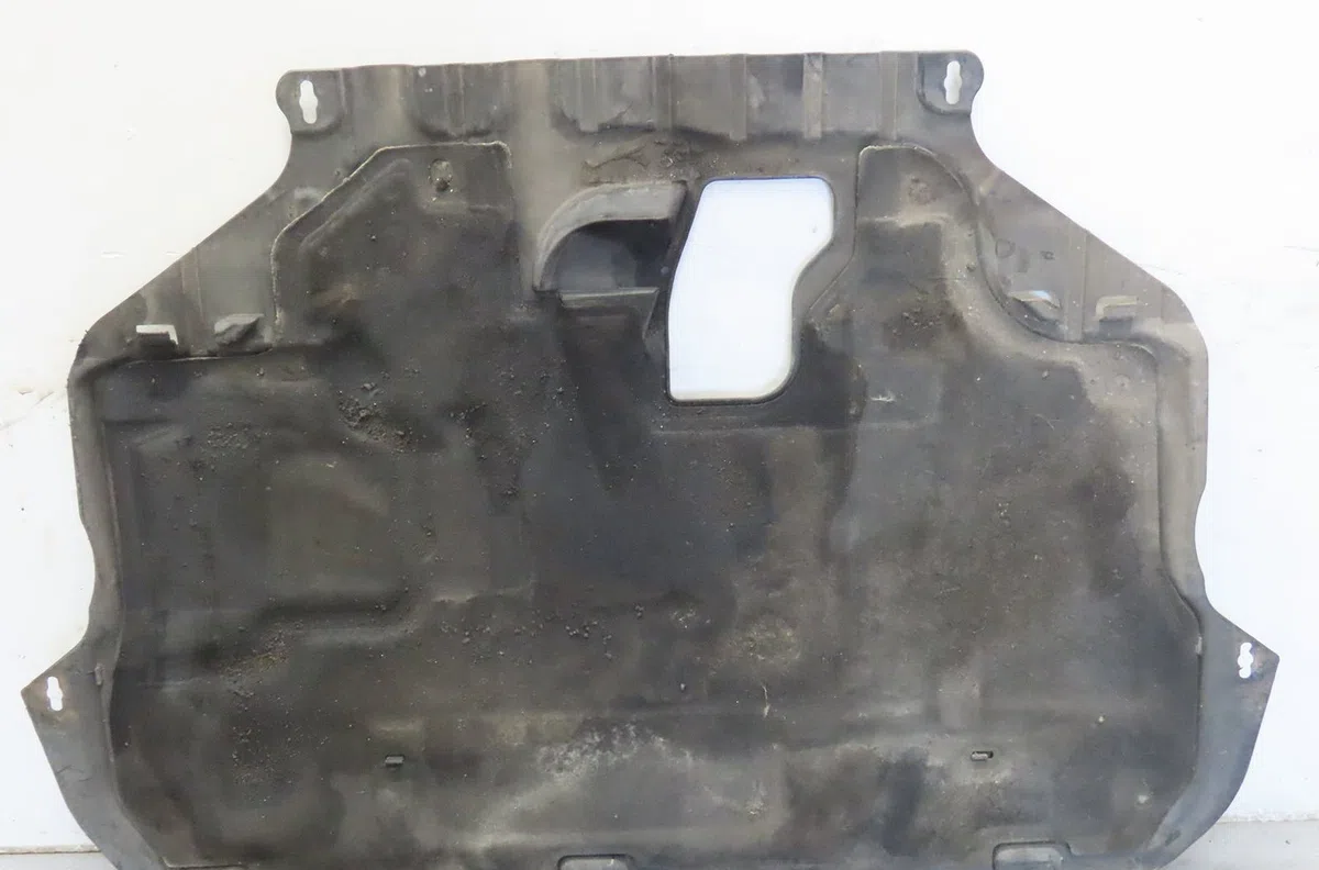 Protection carter huile Ford C-MAX (DM2) 1.8 tdci (2007-2010) 5 portes occasion