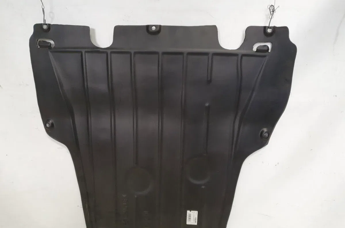 Protection carter huile RENAULT CLIO 3 PHASE 1 occasion