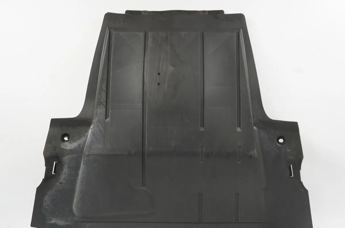 Protection carter huile Renault MEGANE II A trois volumes (LM0-1_) 1.4 (2003) occasion