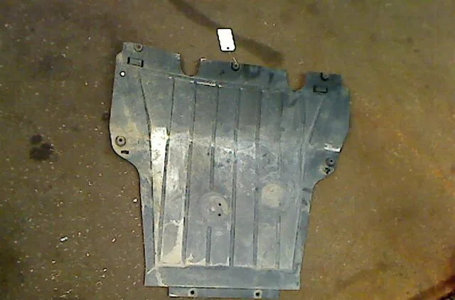 Protection carter huile Renault MODUS - GRAND MODUS (F-JP0_) 1.5 dci (fp0g, jp0g) (2004) occasion