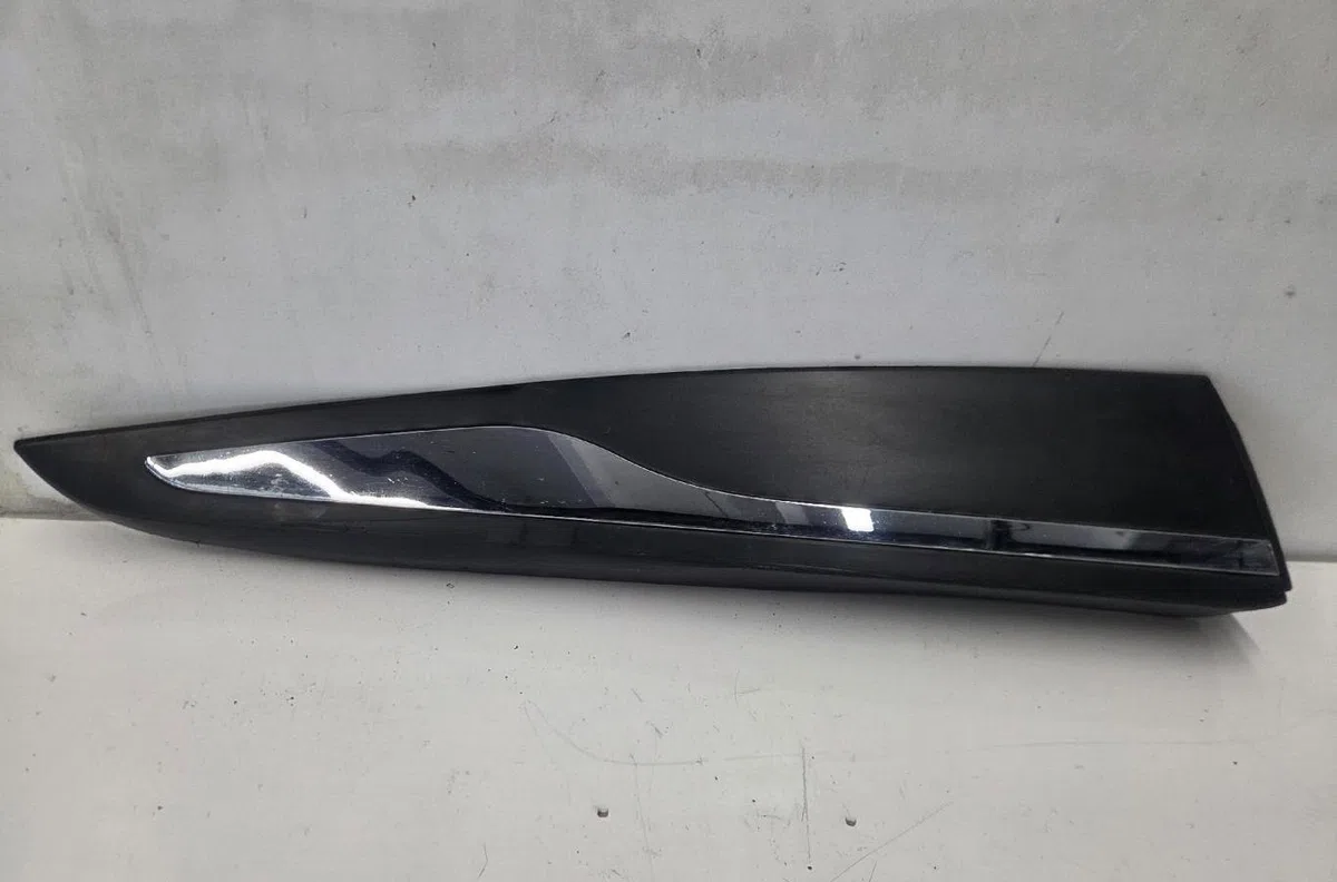 Protection porte ard RENAULT CLIO 4 PHASE 1 occasion
