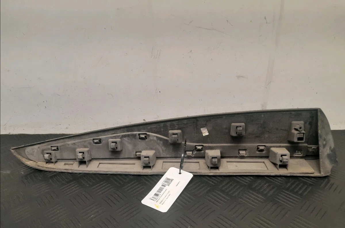 Protection porte arg Renault CLIO IV (BH_) 1.5 dci 90 (2012) 5 portes occasion