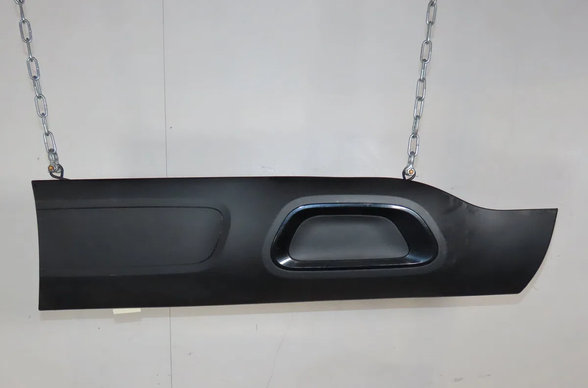 Protection porte avd Citroen C5 AIRCROSS (A_) 1.2 hybrid 136 (arhpyj) (2023) occasion
