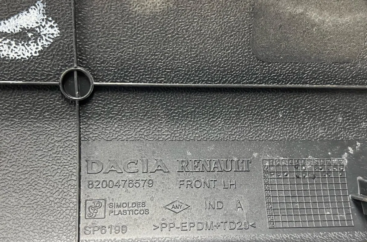 Protection porte avg DACIA LOGAN MCV 1 PHASE 1 BREAK occasion