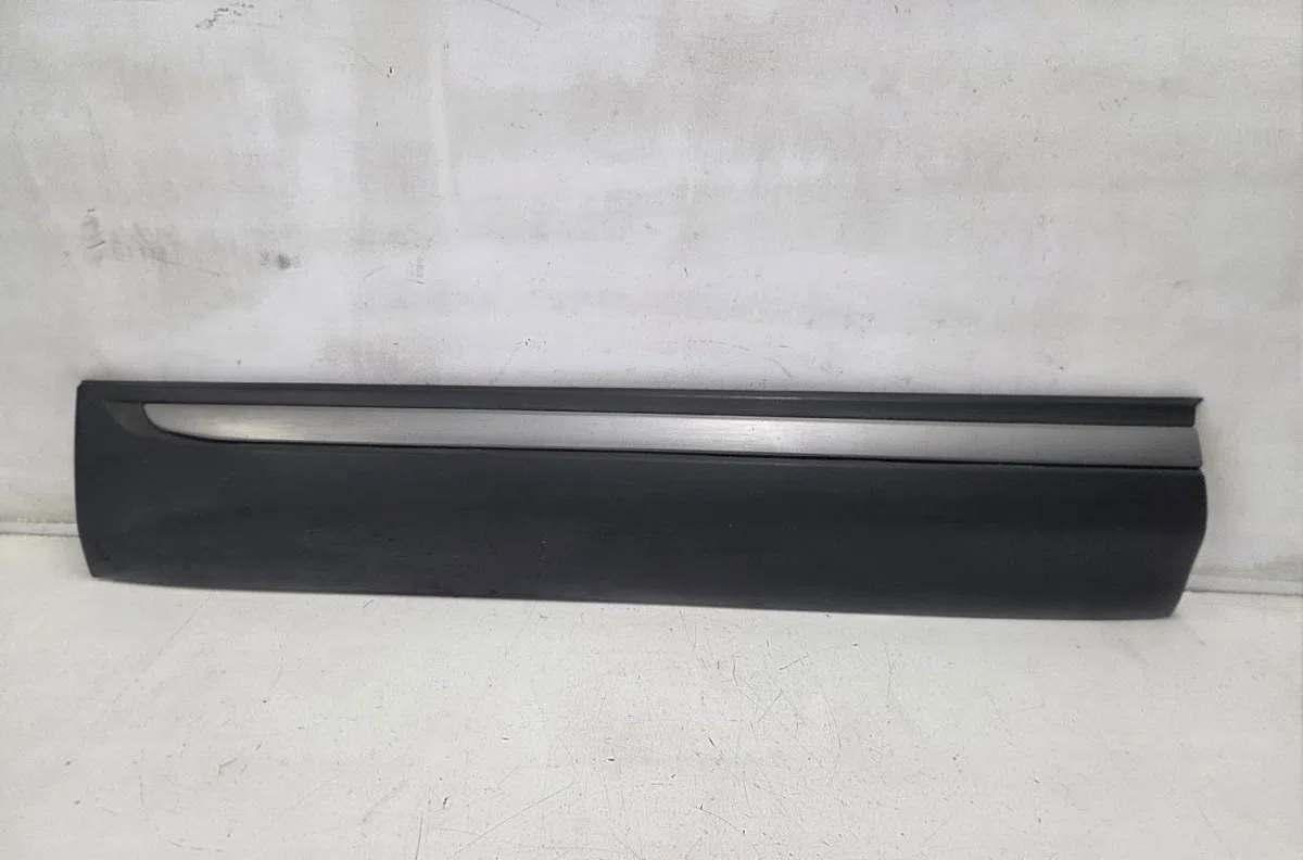 Protection porte avg LAND ROVER RANGE ROVER 1 EVOQUE PHASE 1 occasion