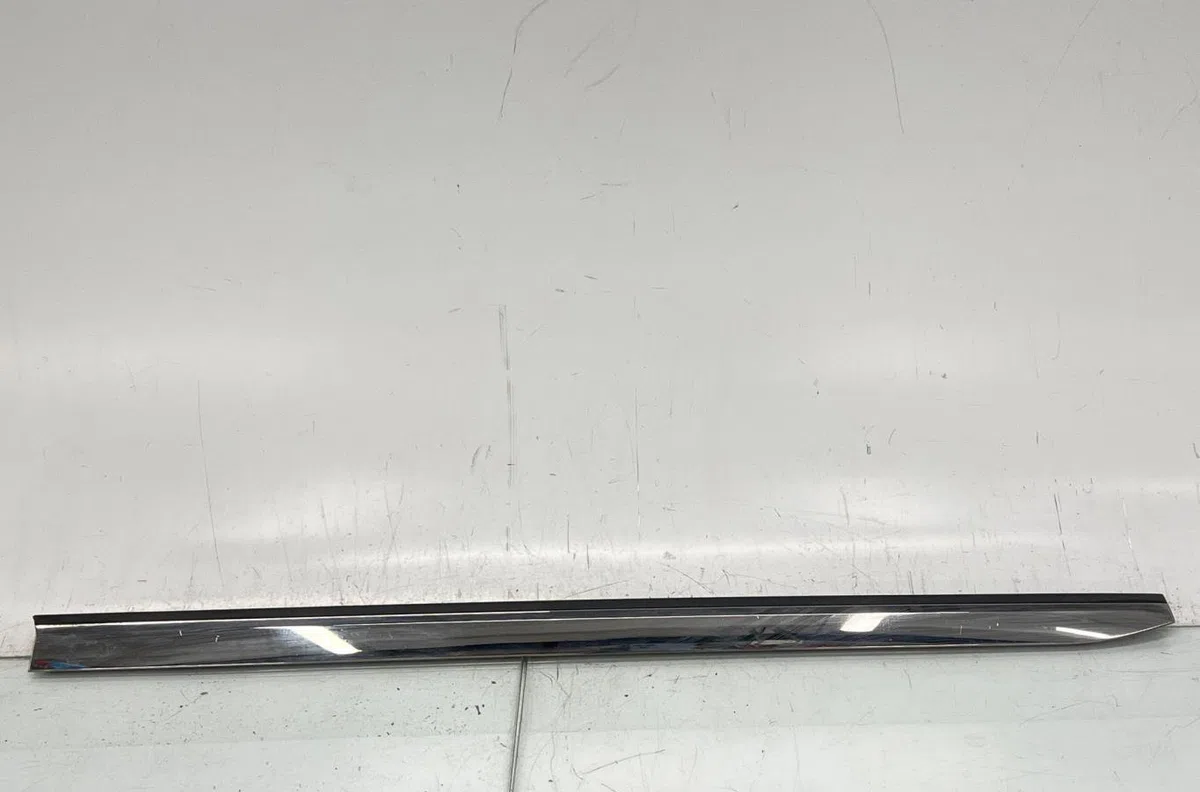 Protection porte avg RENAULT CLIO 5 PHASE 1 occasion