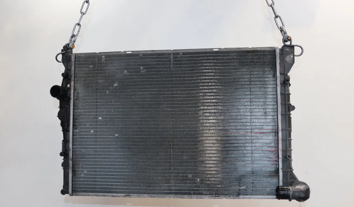Radiateur Alfa romeo 147 (937_) 1.9 jtd (937.axd1a, 937.bxd1a) (2001-2010) occasion
