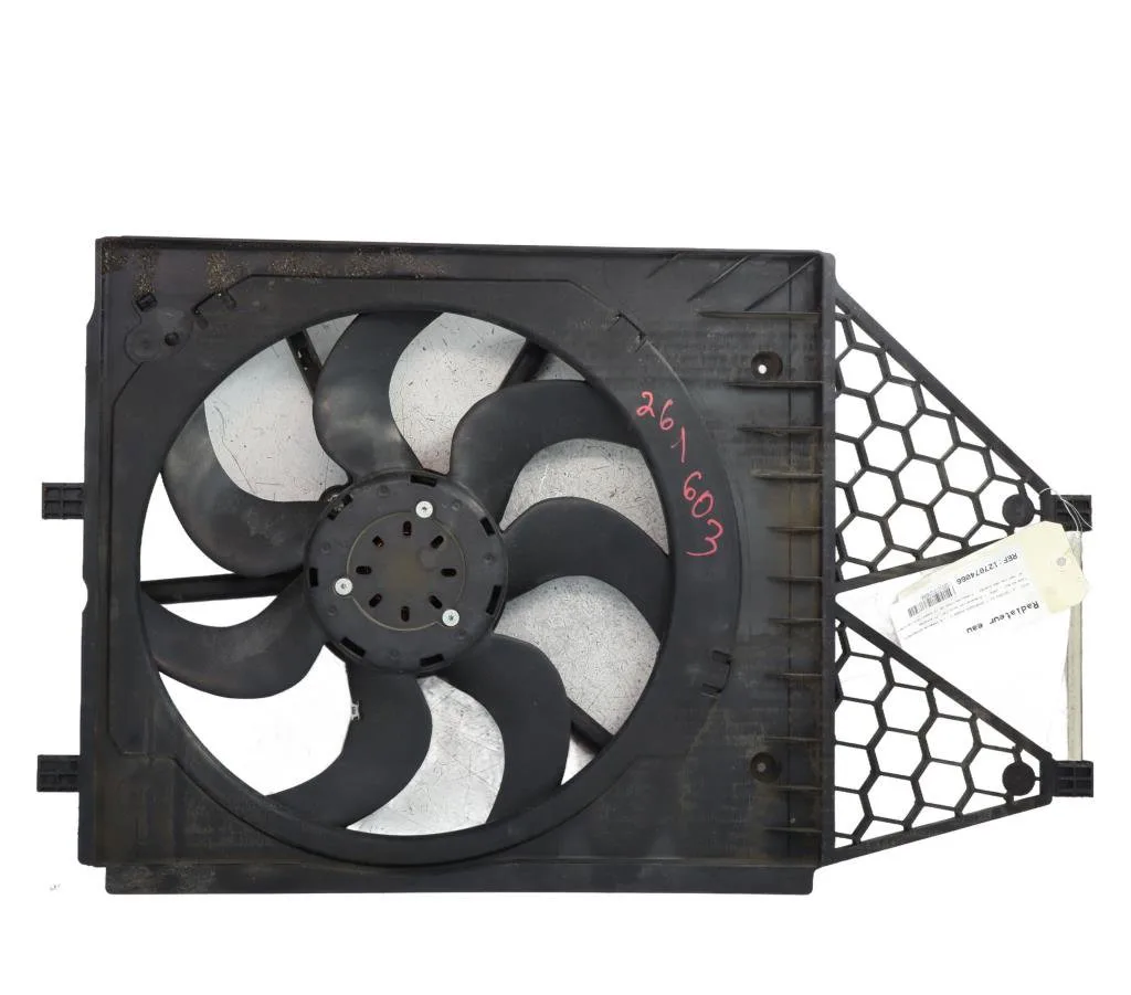 Radiateur Audi A1 Sportback (8XA, 8XF) 1.4 tfsi (2011-2015) occasion