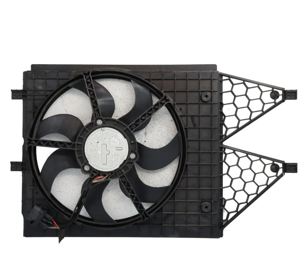 Radiateur Audi A1 Sportback (8XA, 8XF) 1.4 tfsi (2011-2015) occasion