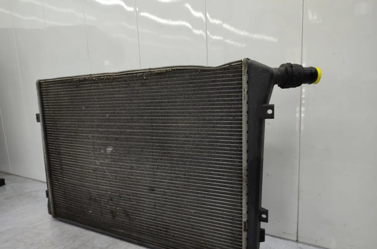Radiateur AUDI A3 2 SPORTBACK PHASE 1 occasion