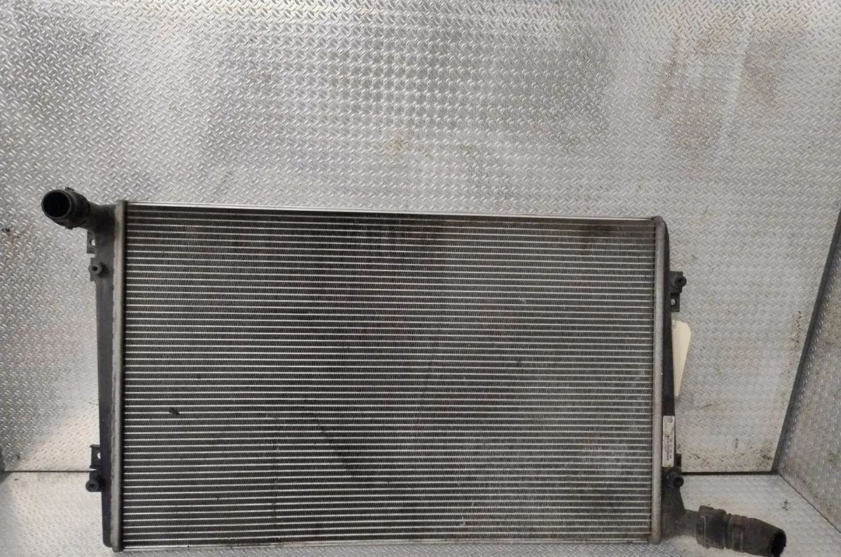 Radiateur Audi A3 (8P1) 2.0 tdi (2003-2012) occasion